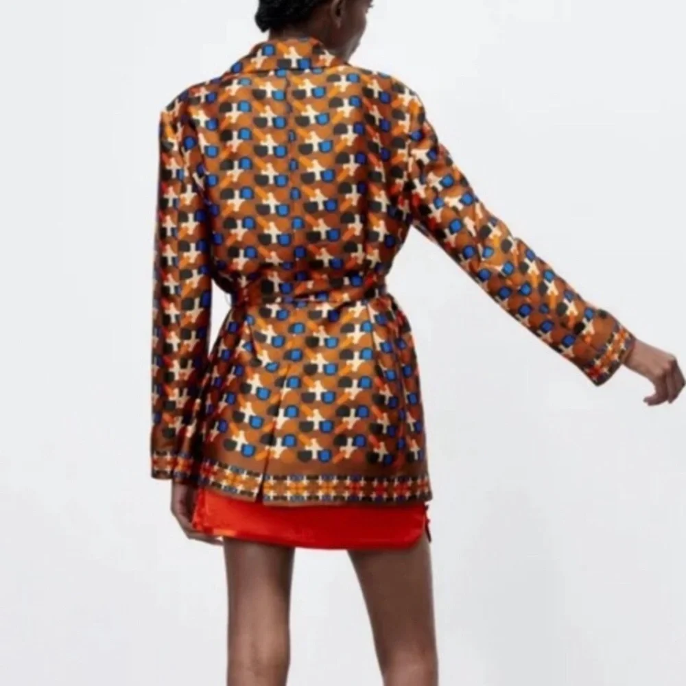 ZARA NWT Geometric Print Satin Blazer Women’s XL - Picture 2 of 15